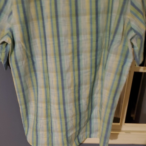 4/$20 Men's Blue and Green Striped Shirt - Picture 4 of 7